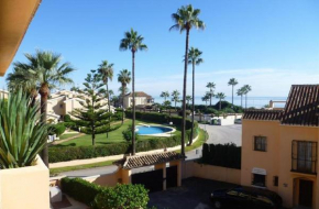Гостиница Apartamento Residencial Playa Alicate  Марбелья